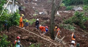 Indonesia resumes search after landslide kills 17, leaves dozens missing